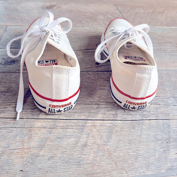 Converse All-Stars size 7 - Picture 3 of 6